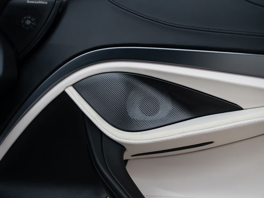 McLaren 750S