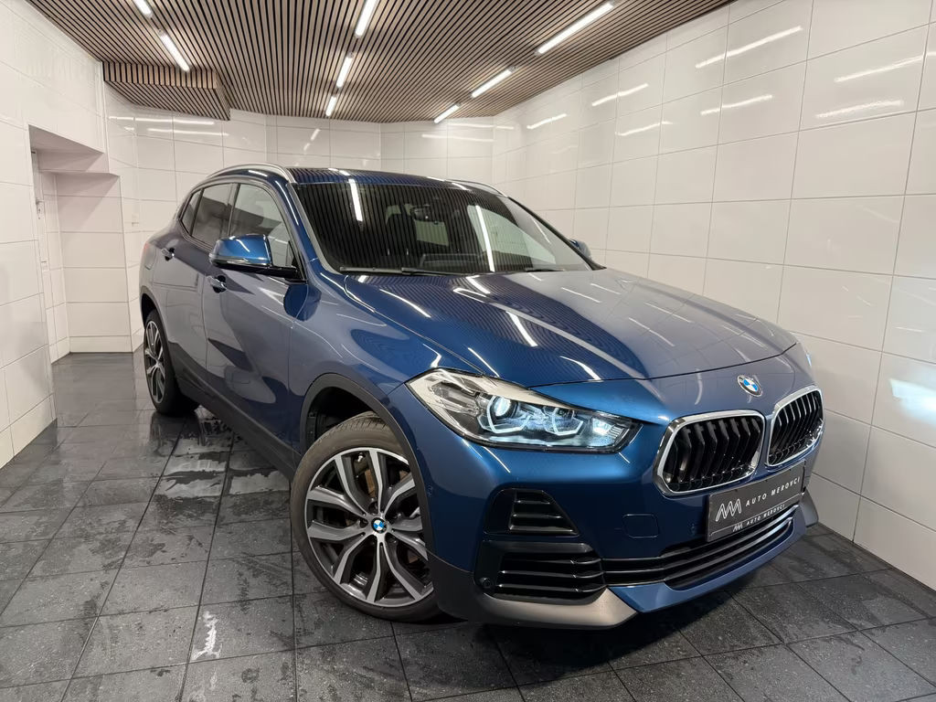 BMW X2