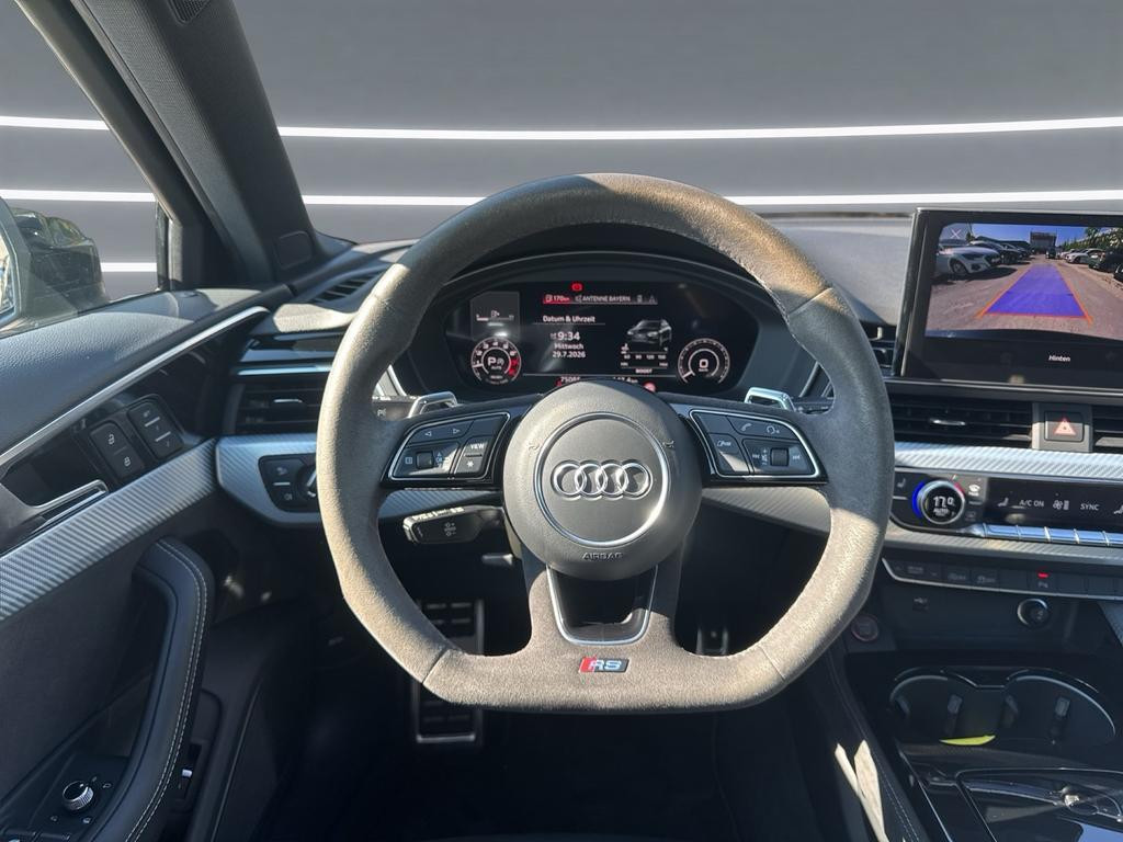 Audi RS4