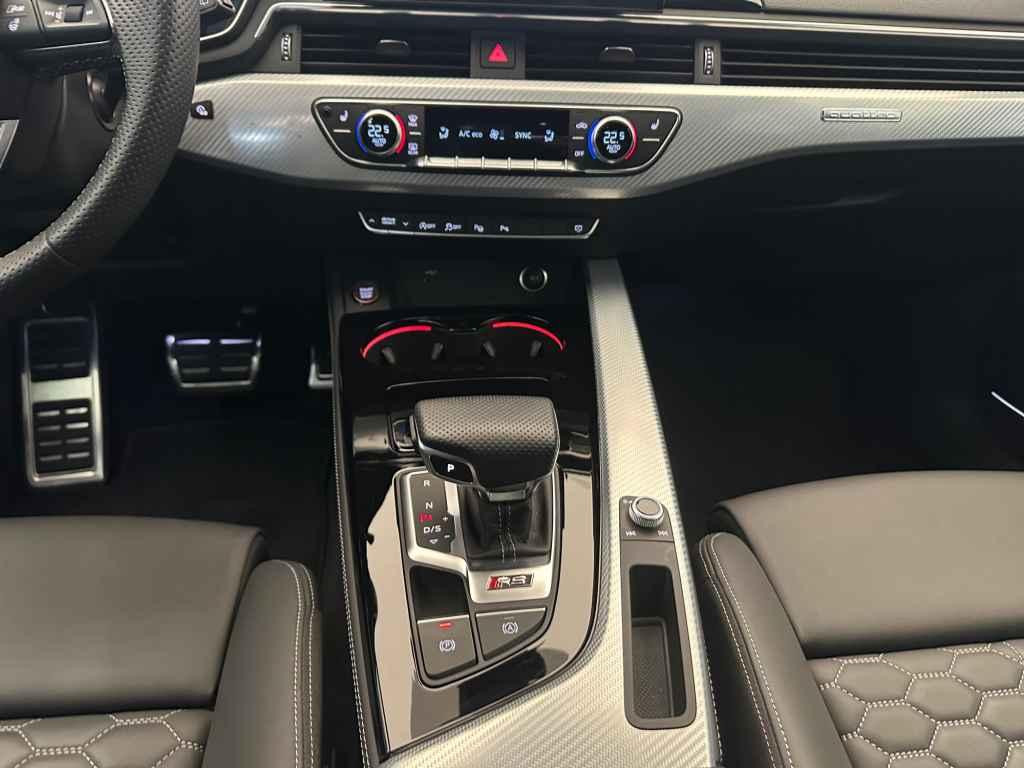Audi RS4