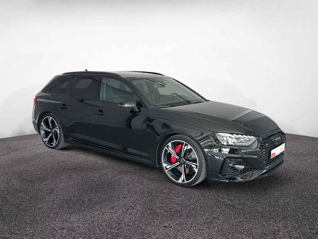 Audi RS4