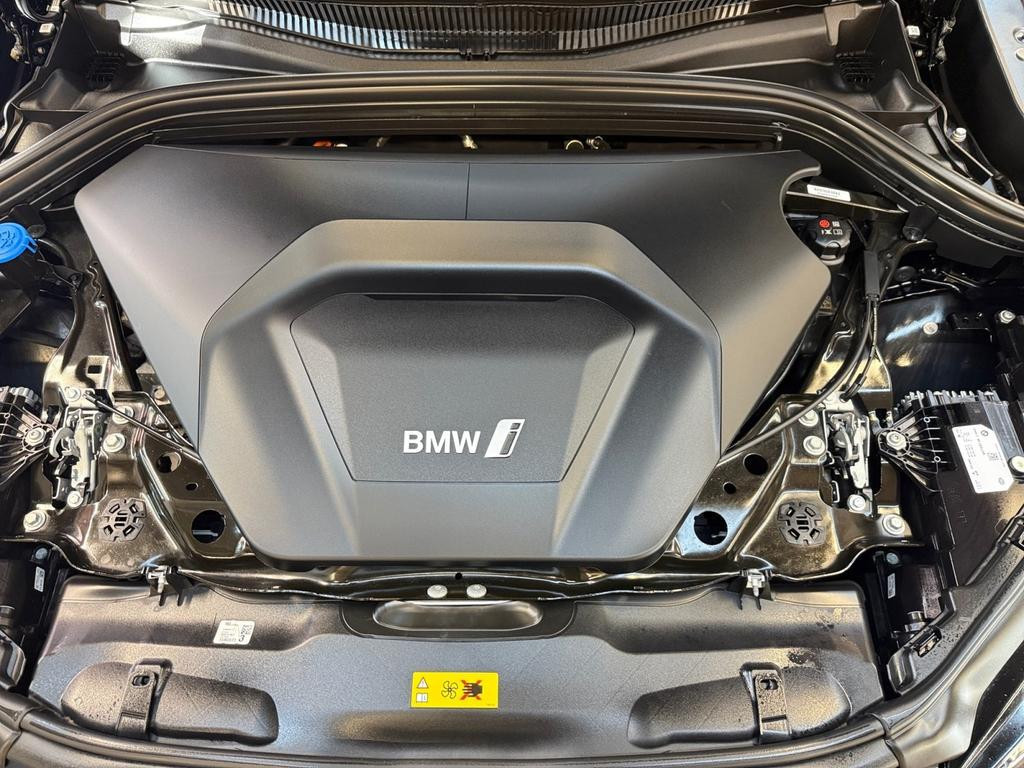 BMW iX2