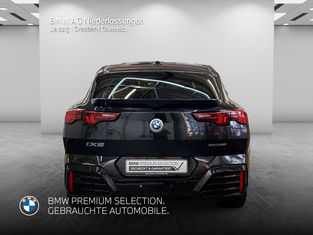 BMW iX2