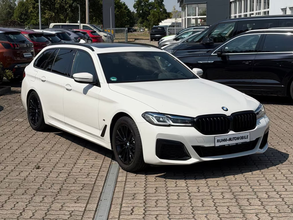 BMW 5 Serie 520 M-Sport Touring 520d