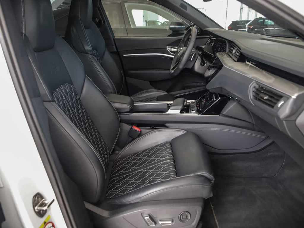 Audi Q8 e-tron