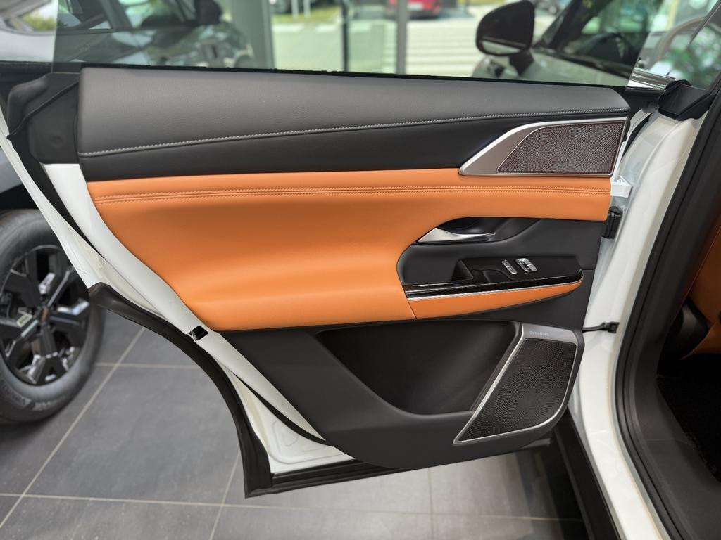 Xpeng G9