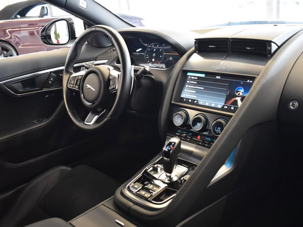 Jaguar F-Type