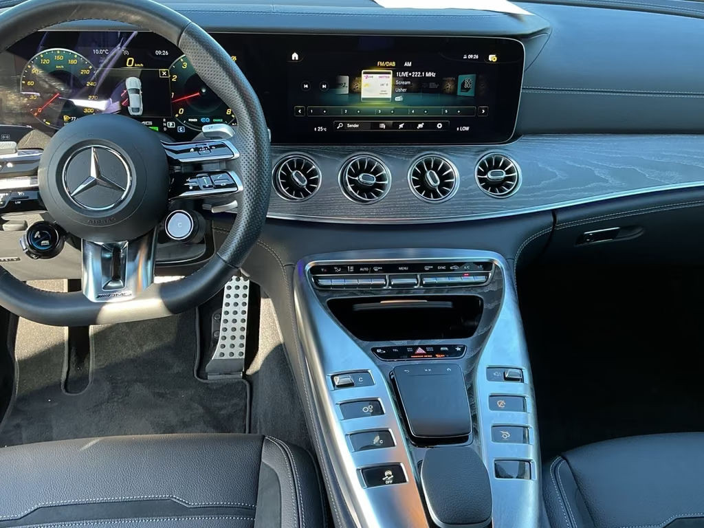 Mercedes-Benz AMG GT