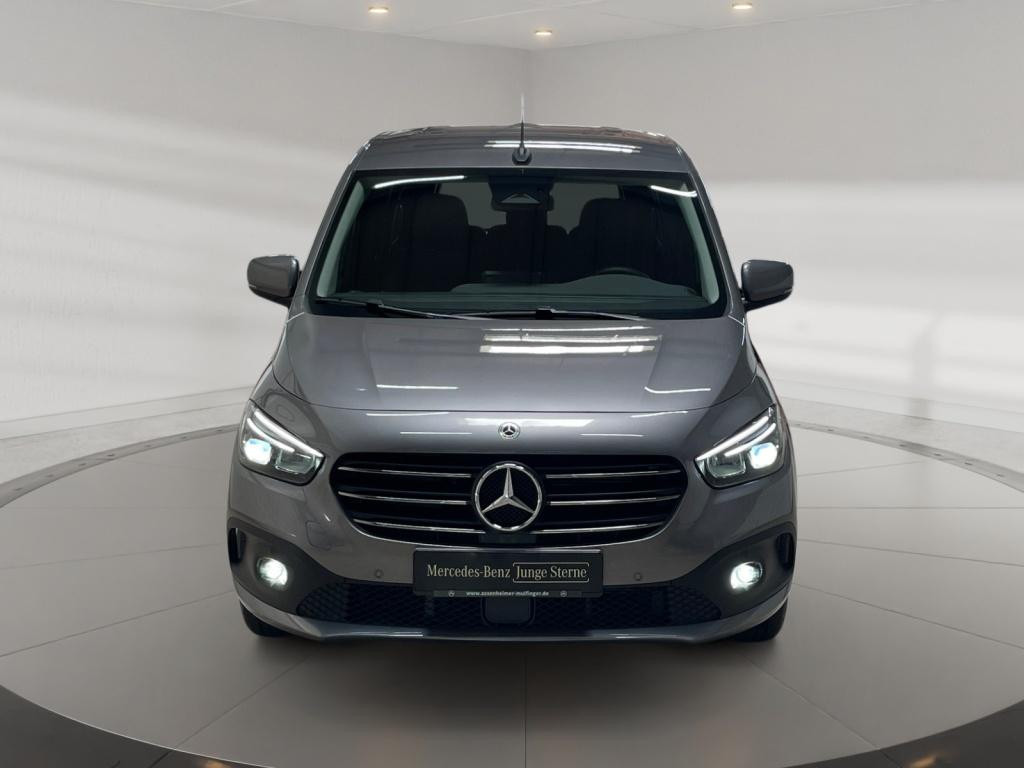 Mercedes-Benz T 180