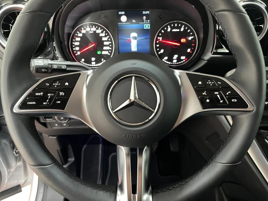 Mercedes-Benz T 180