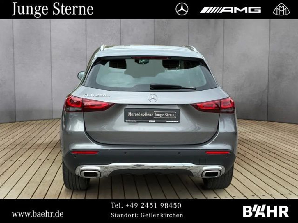 Mercedes-Benz GLA-Klasse