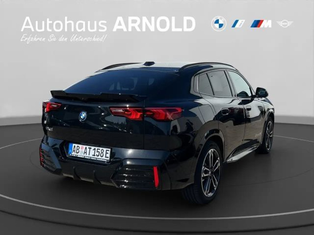 BMW iX2