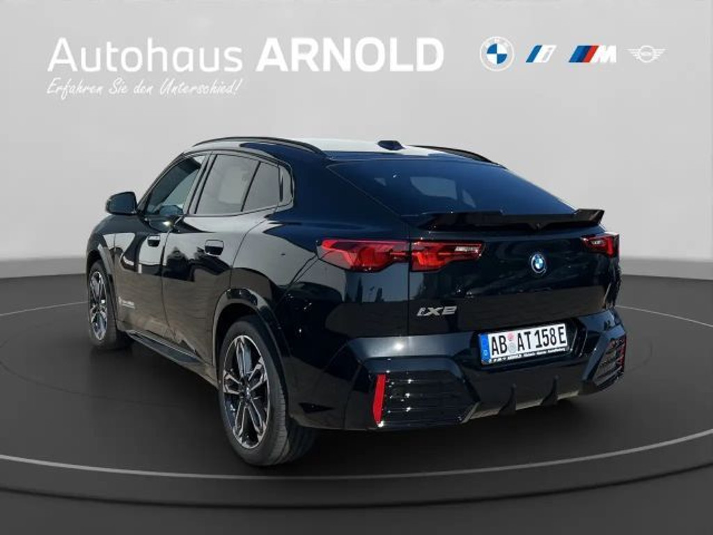 BMW iX2