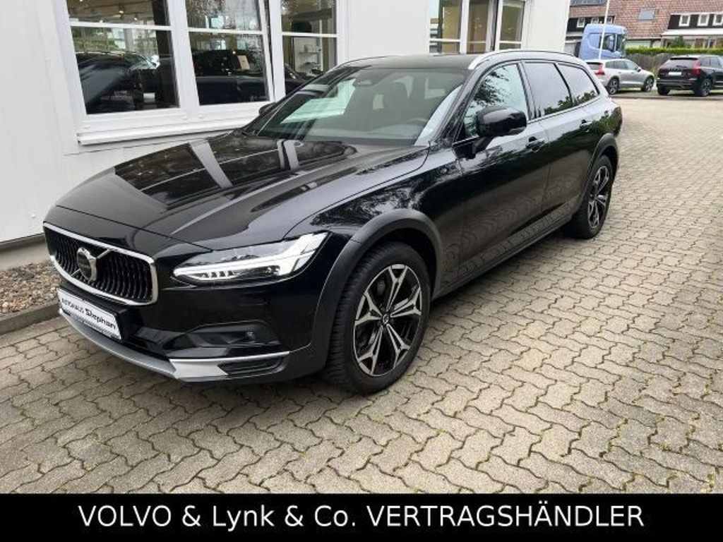 Volvo V90 Cross Country AWD Plus