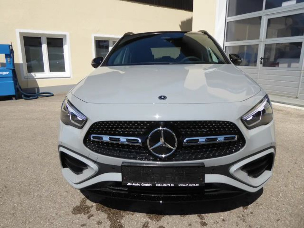 Mercedes-Benz GLA-Klasse