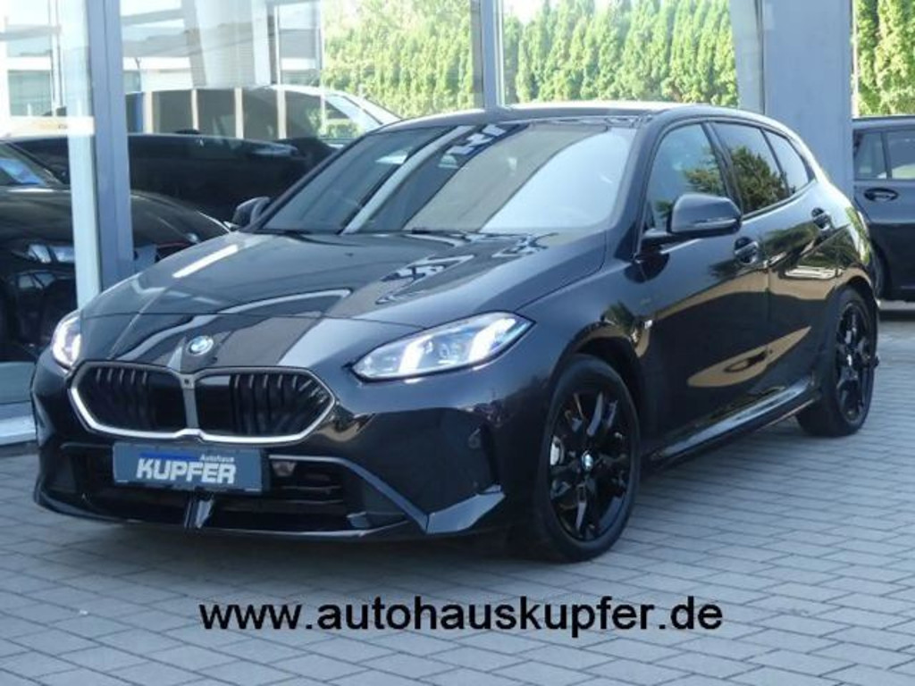 BMW 1 Serie 120 M-Sport Sedan 120i