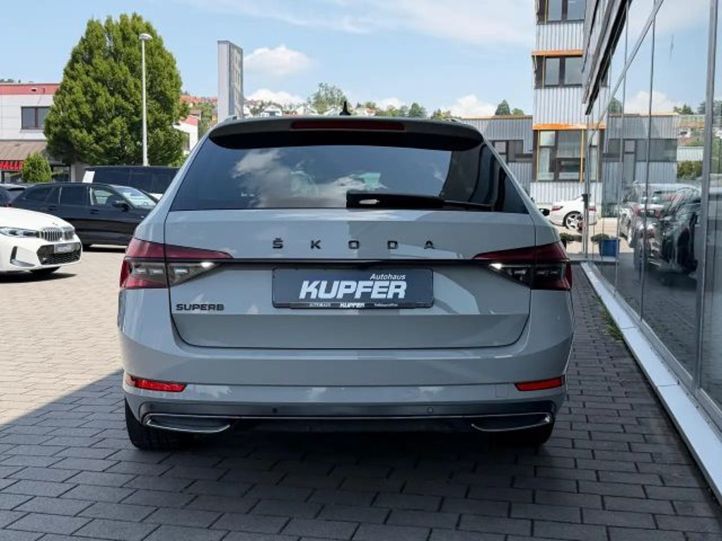 Skoda Superb