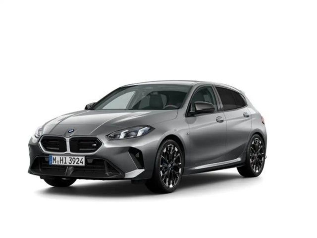 BMW 1 Serie 135 xDrive Sedan