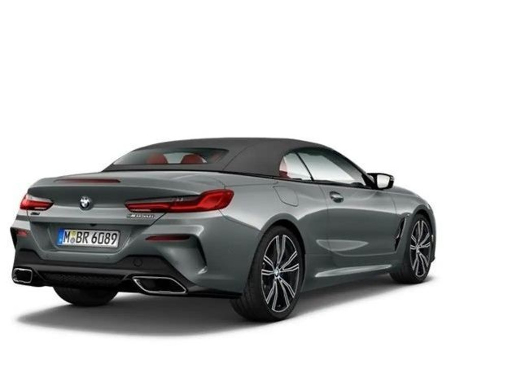 BMW M850