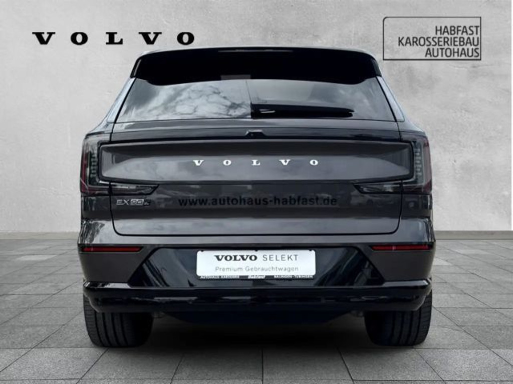 Volvo EX90