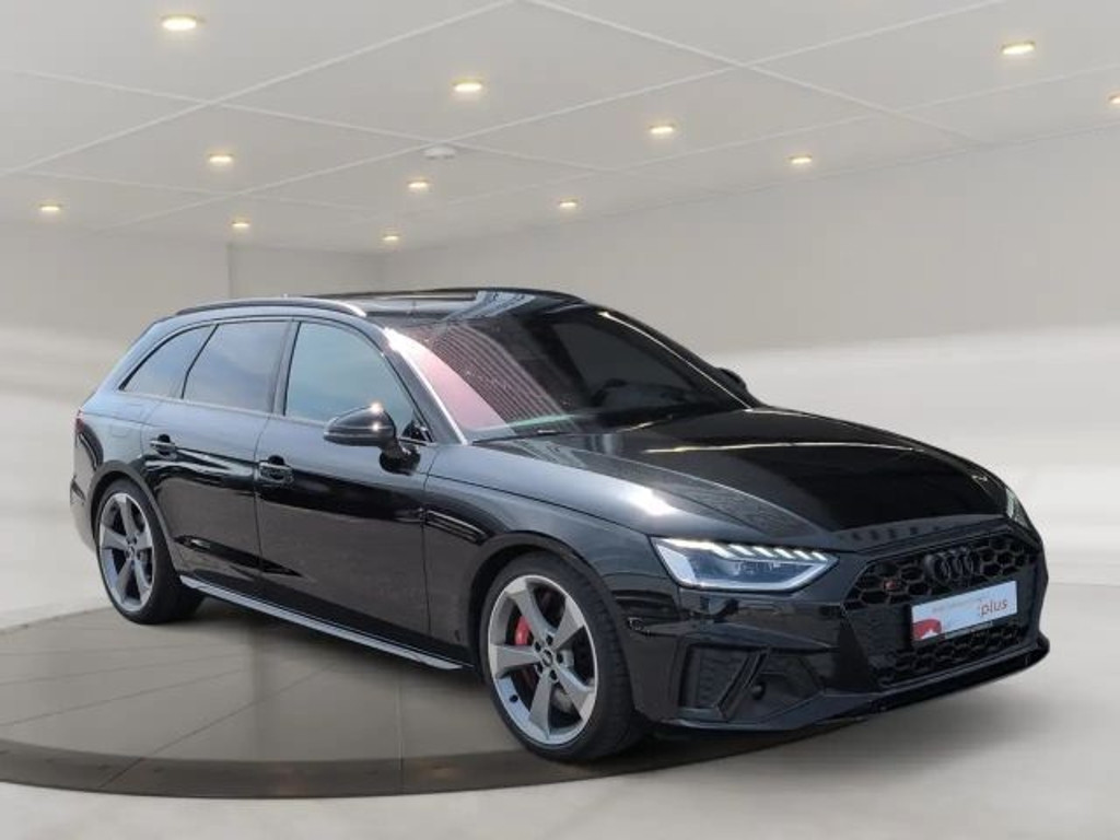 Audi S4