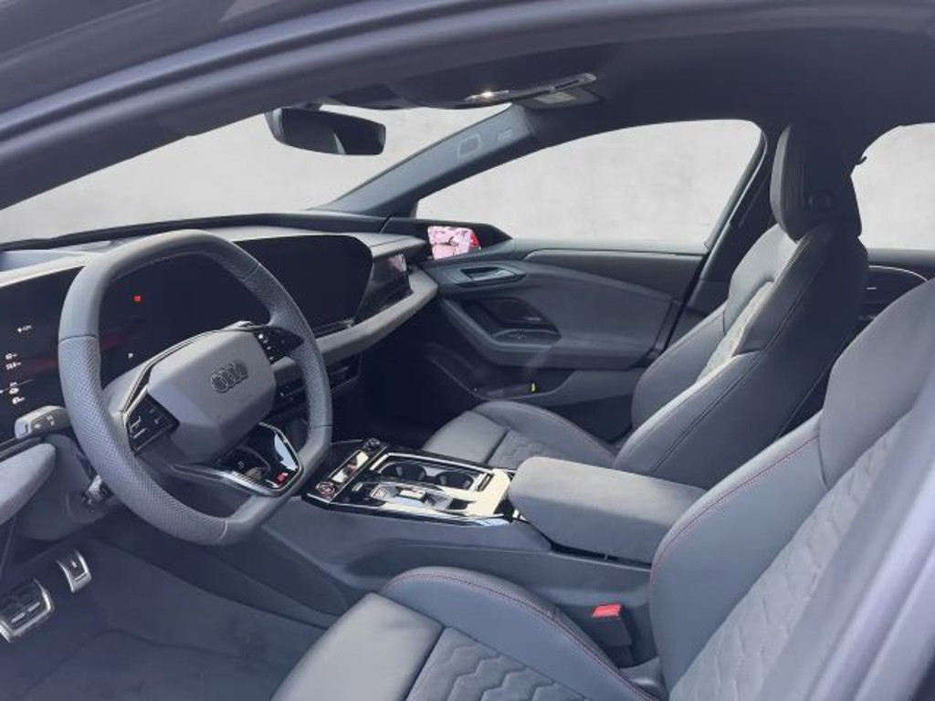 Audi S6 e-tron