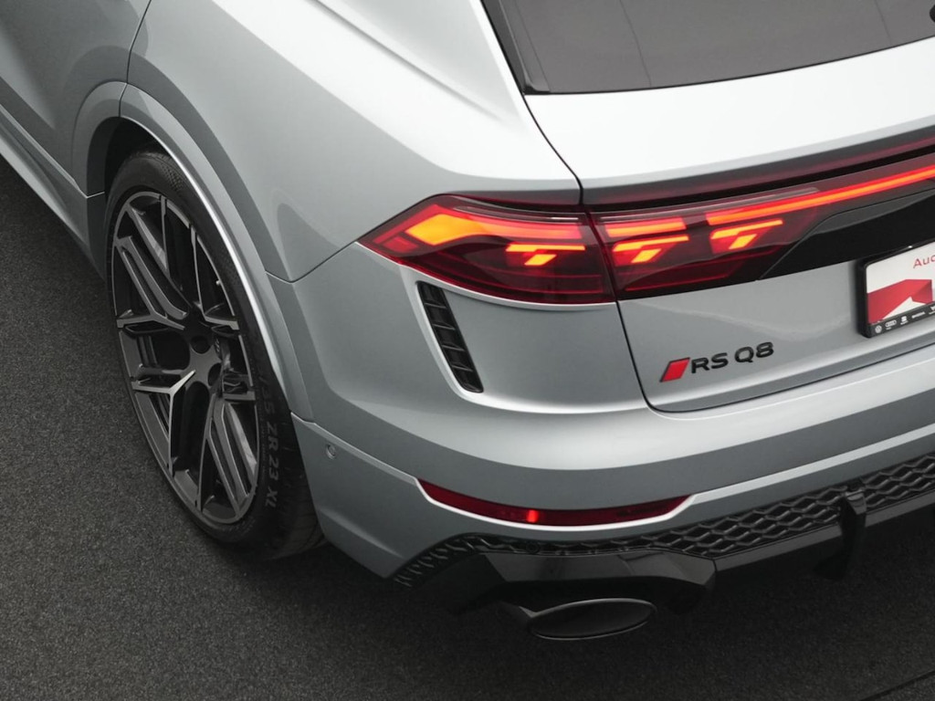 Audi RS Q8