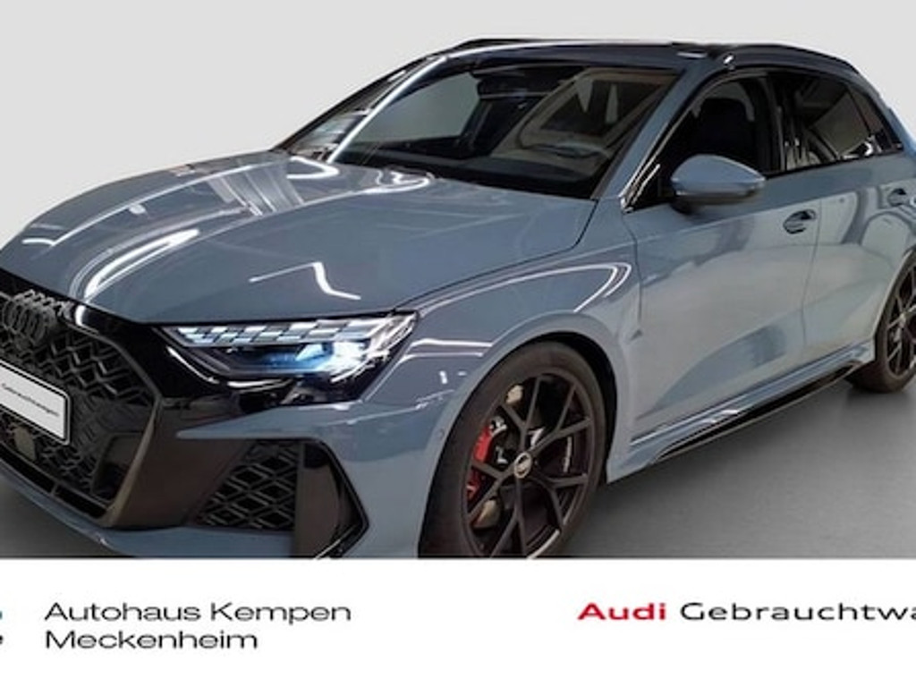 Audi RS3 Sportback Quattro S-Tronic