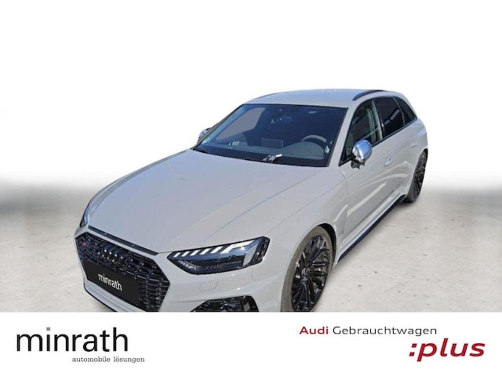 Audi RS4 Avant Quattro