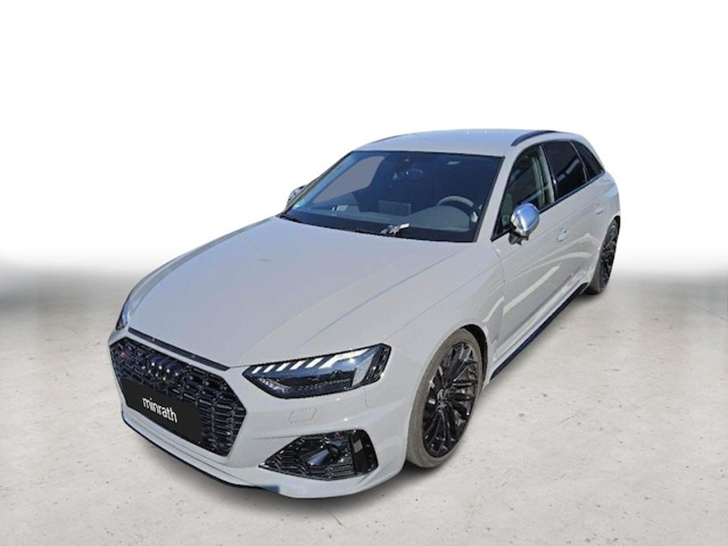 Audi RS4