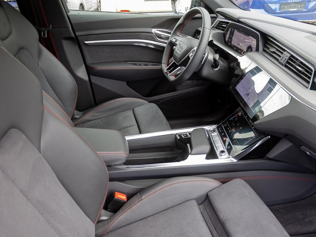 Audi Q8 e-tron