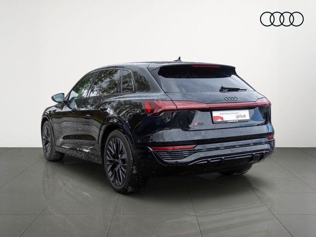 Audi Q8 e-tron