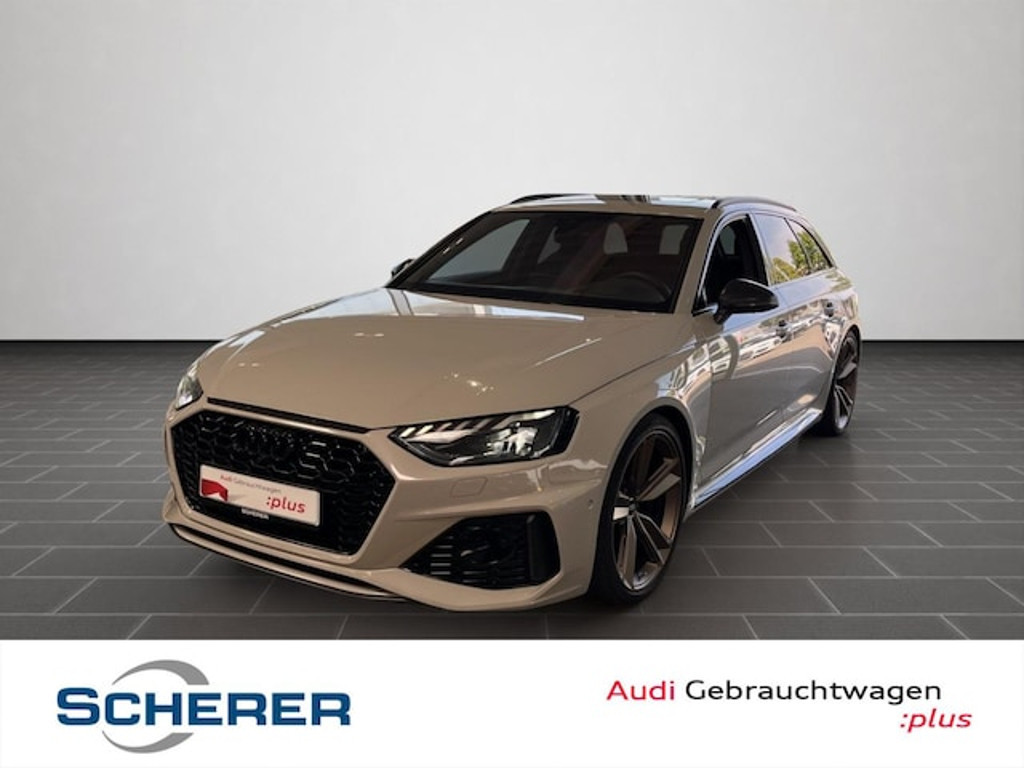 Audi RS4 Avant Quattro