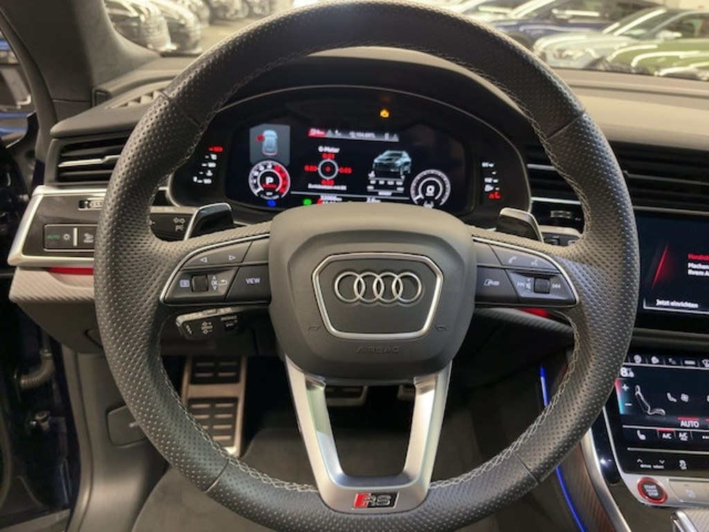 Audi RS Q8