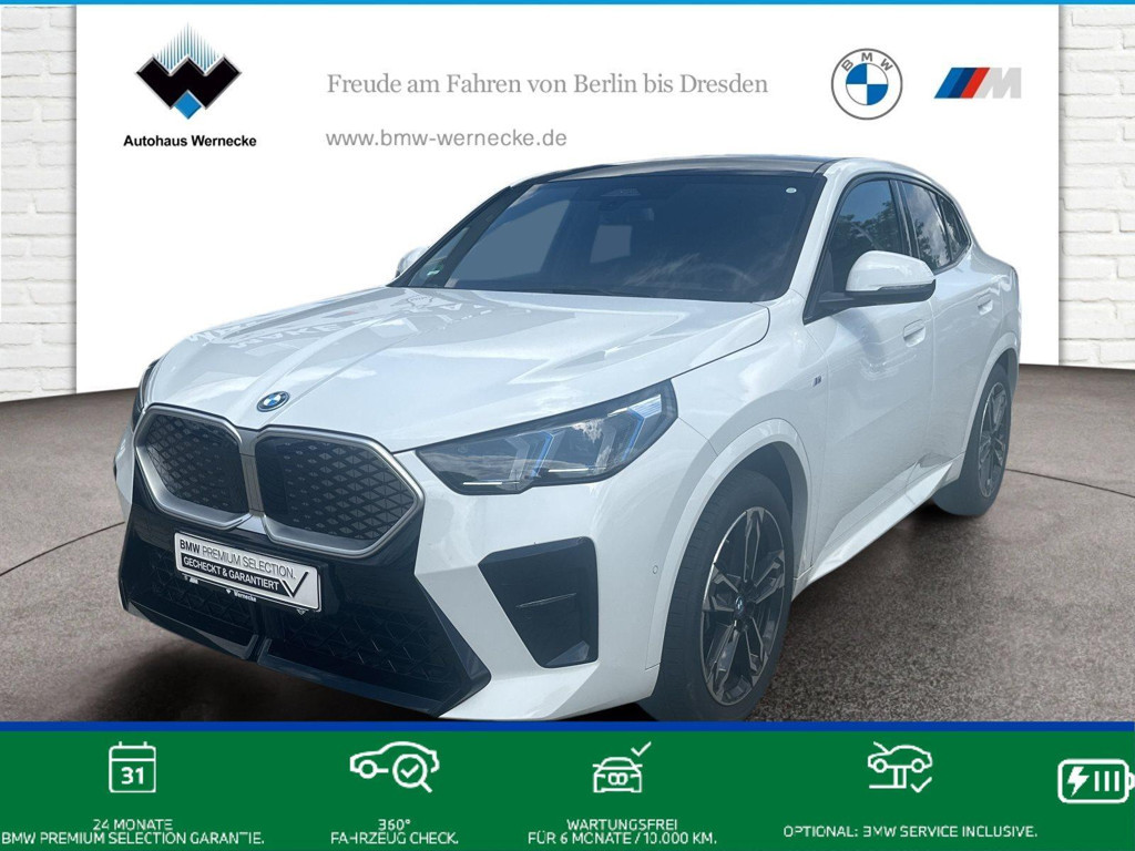 BMW iX2 xDrive30