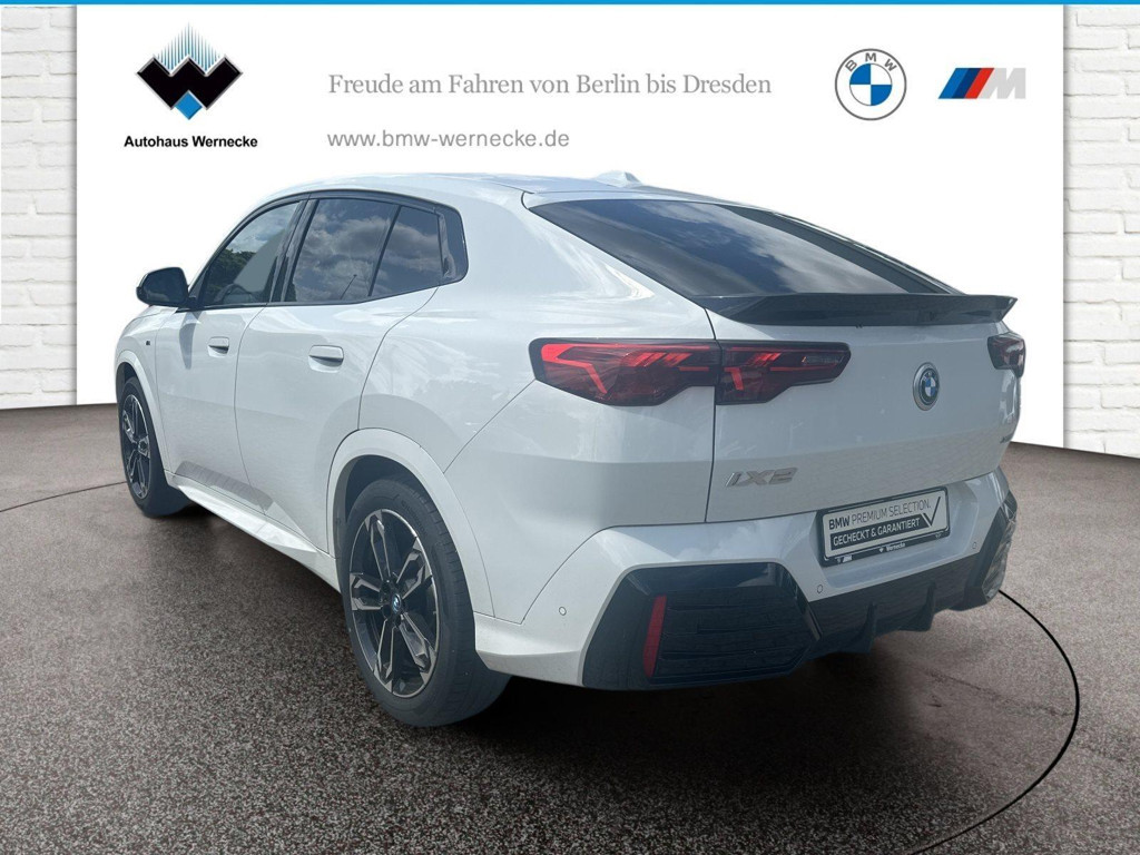 BMW iX2