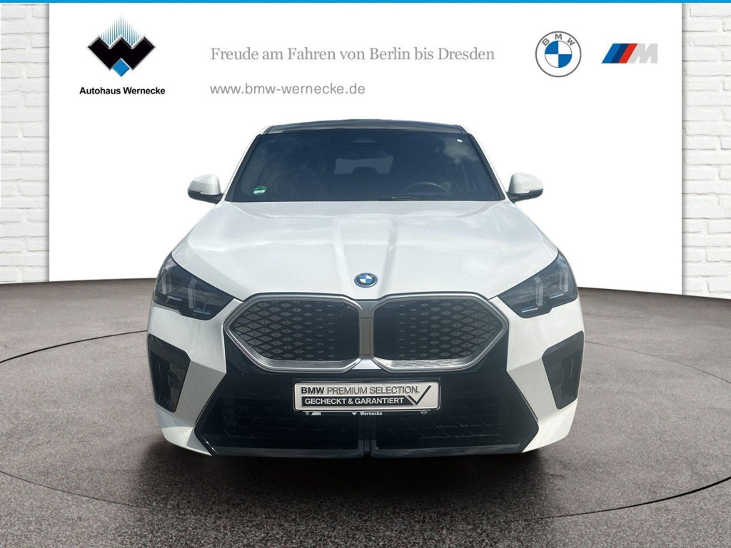 BMW iX2
