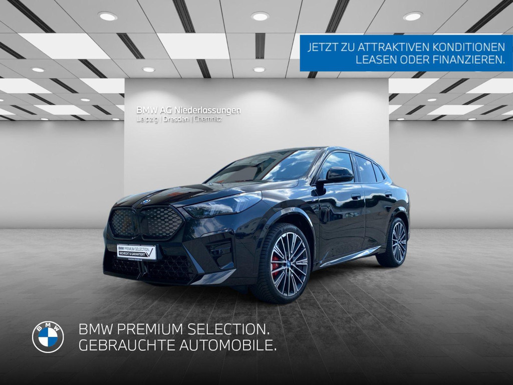 BMW iX2 xDrive30