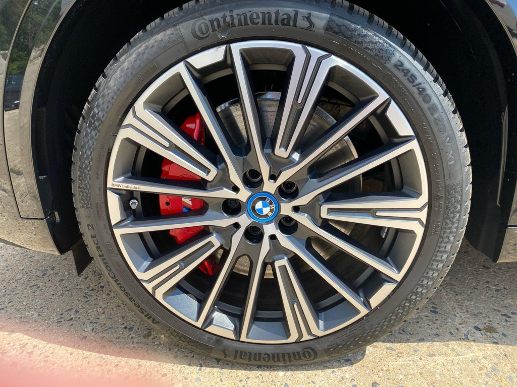 BMW iX2