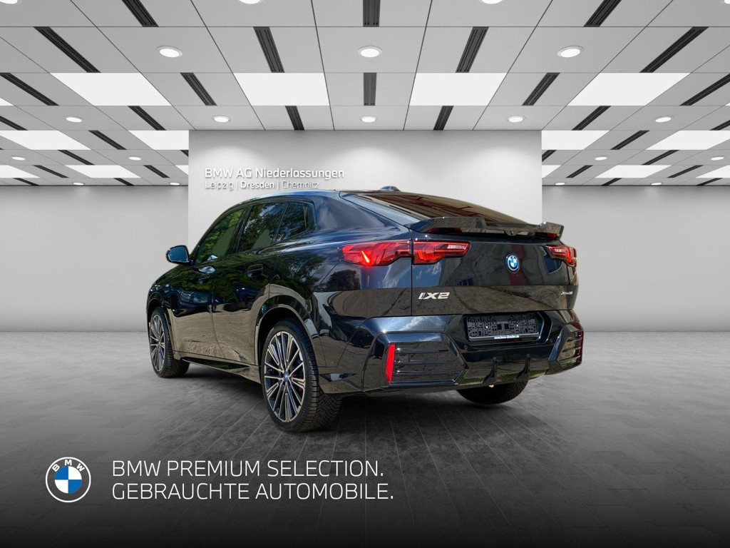 BMW iX2