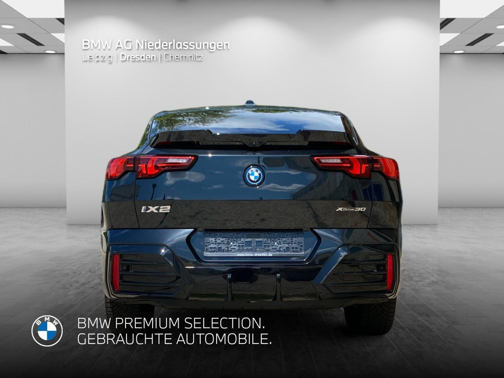 BMW iX2