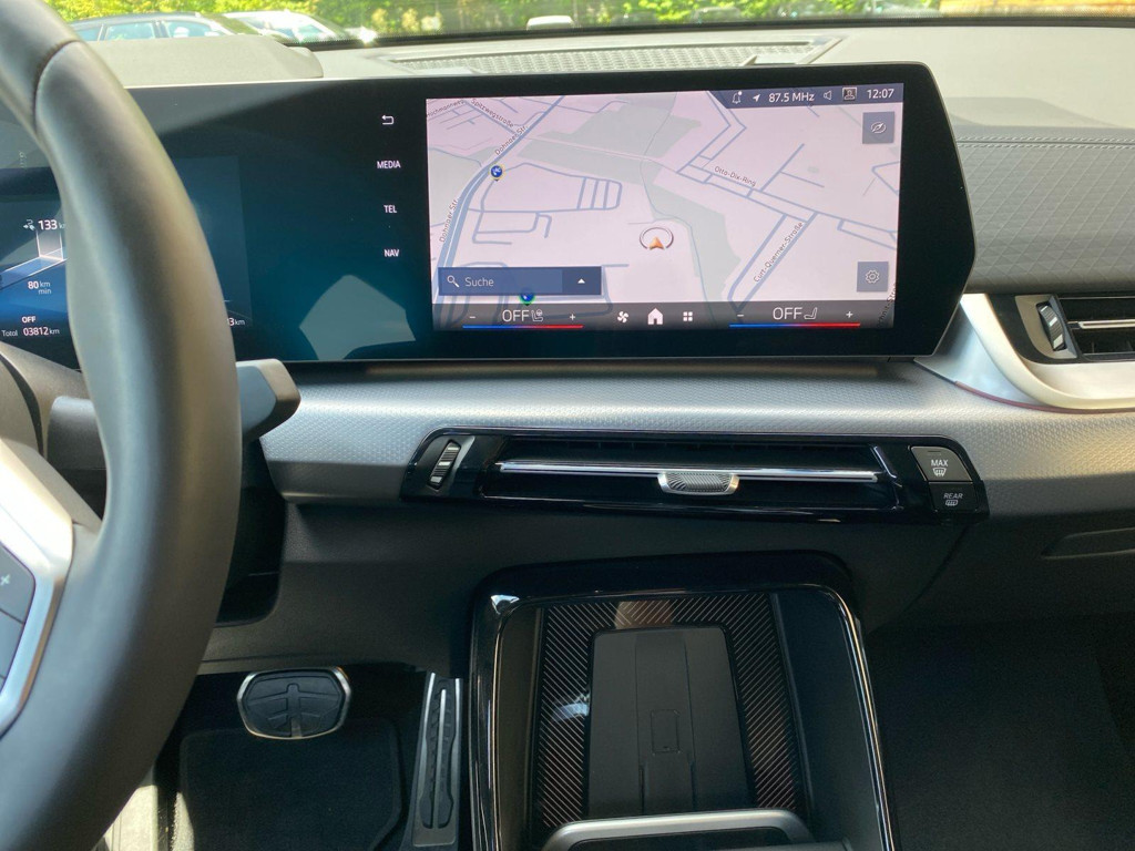 BMW iX2
