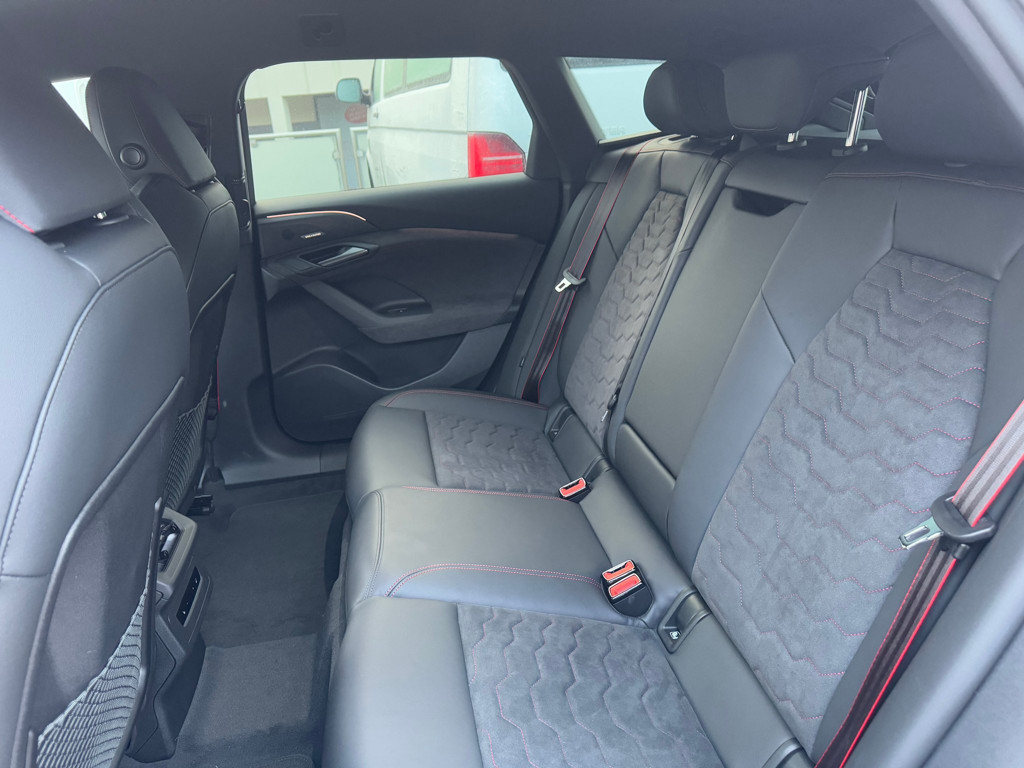 Audi S6 e-tron