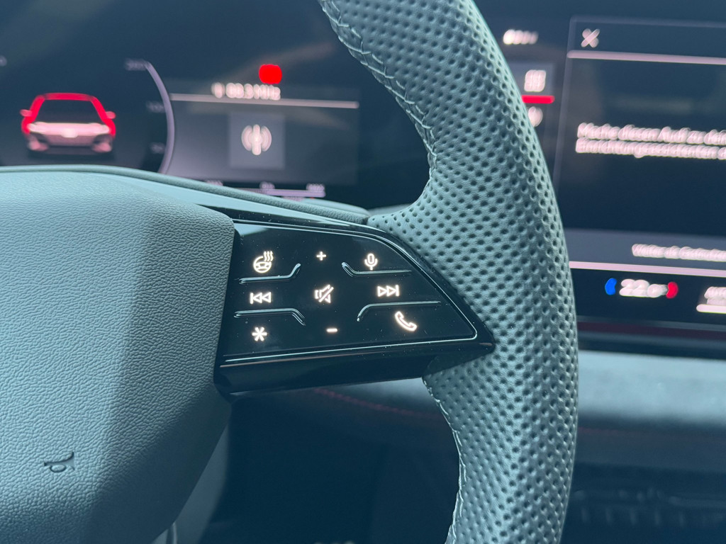 Audi S6 e-tron