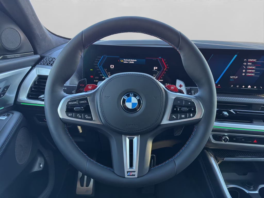 BMW XM