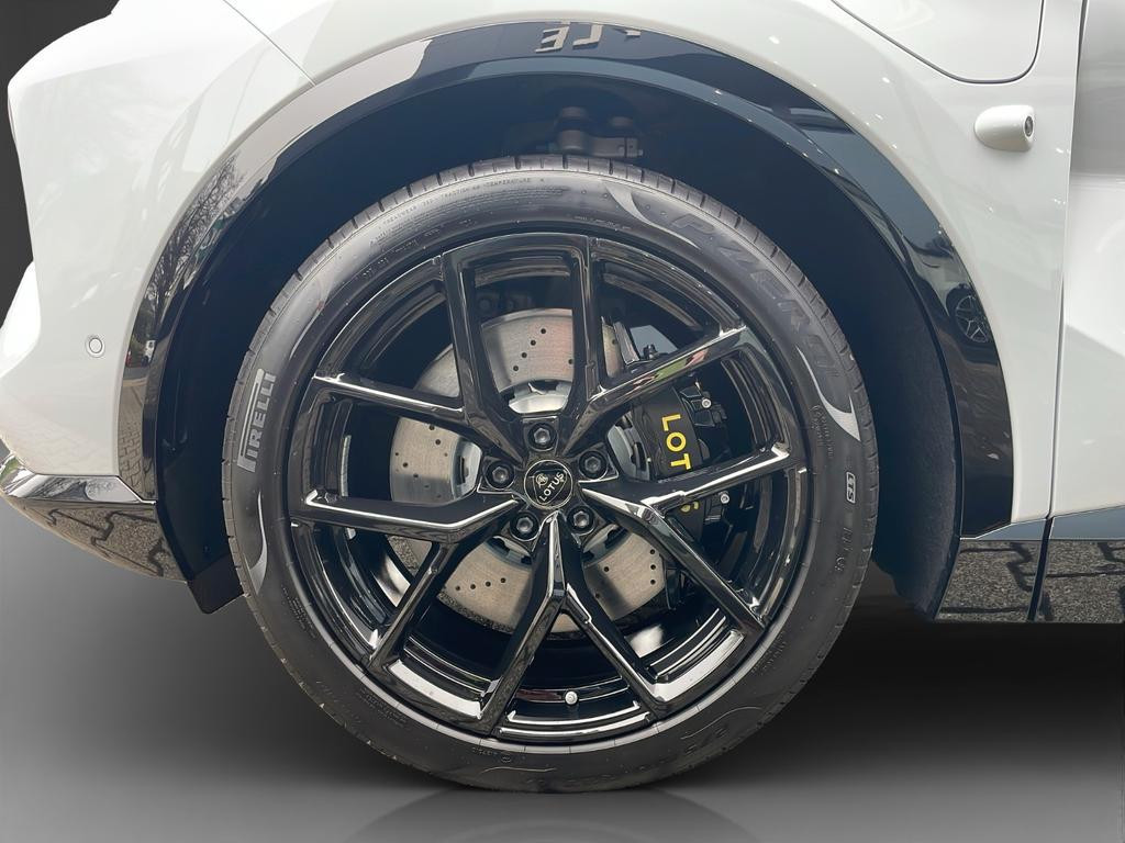 Lotus Eletre
