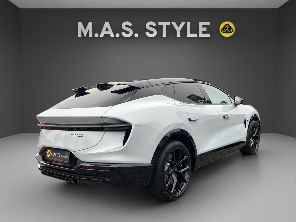 Lotus Eletre