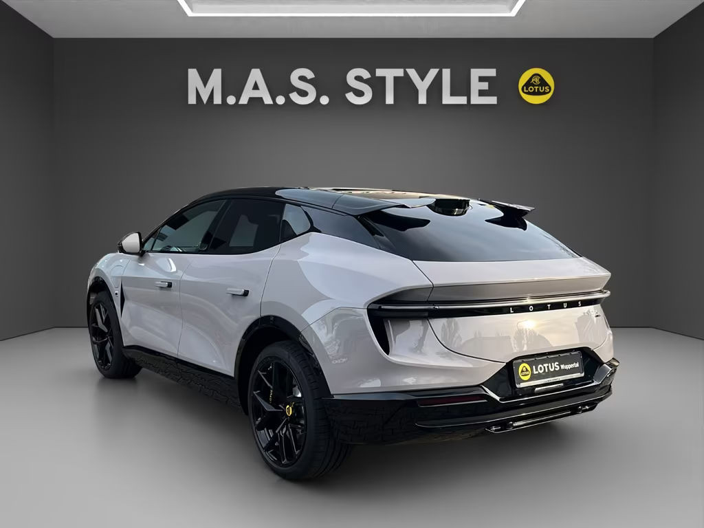 Lotus Eletre
