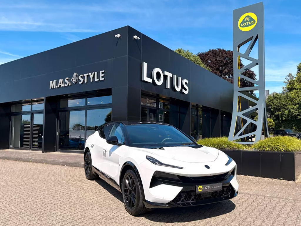 Lotus Eletre 600 GT SE Vollleder schwarz
