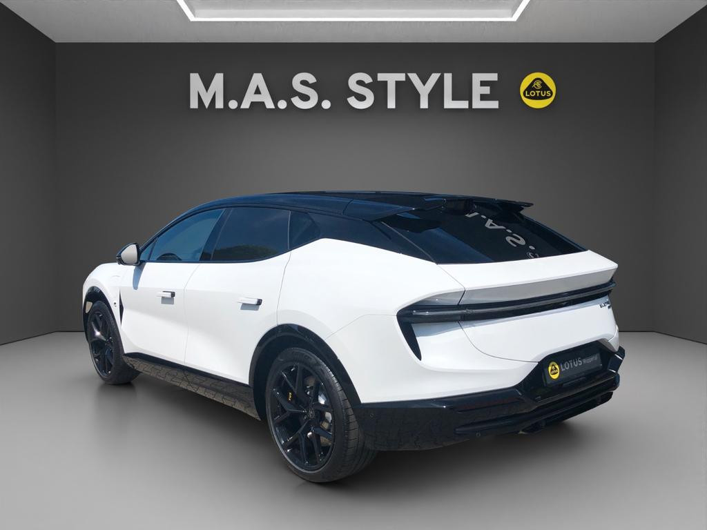 Lotus Eletre